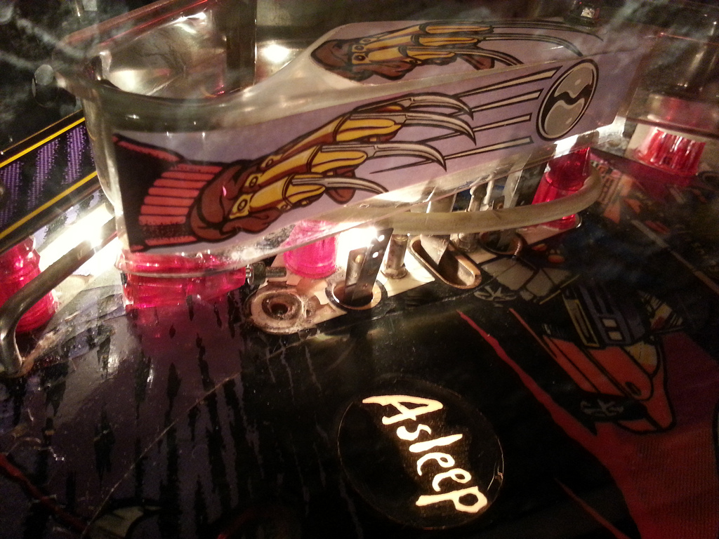 Ball stuck call service person Pinball info