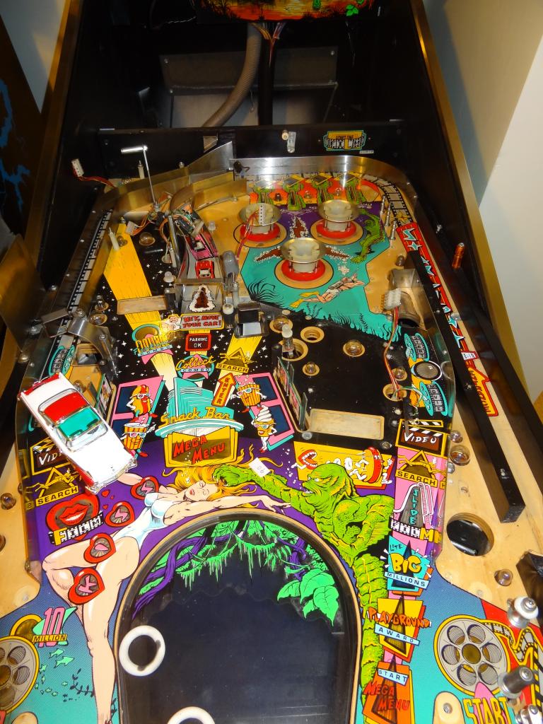 Trust Mr Pinball Quality Creature Of The Black Lagoon Pinball Pink Car Plastic 