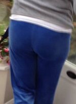 Ela's bum2.jpg