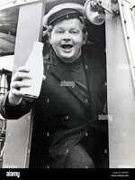 benny-hill-uk-comedian-who-had-a-hit-pop-record-in-1971-with-ernie-ADP30N.jpg
