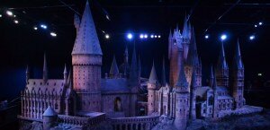 pavlovpinball.com_wp_content_uploads_2014_12_hogwarts_300x145.jpg