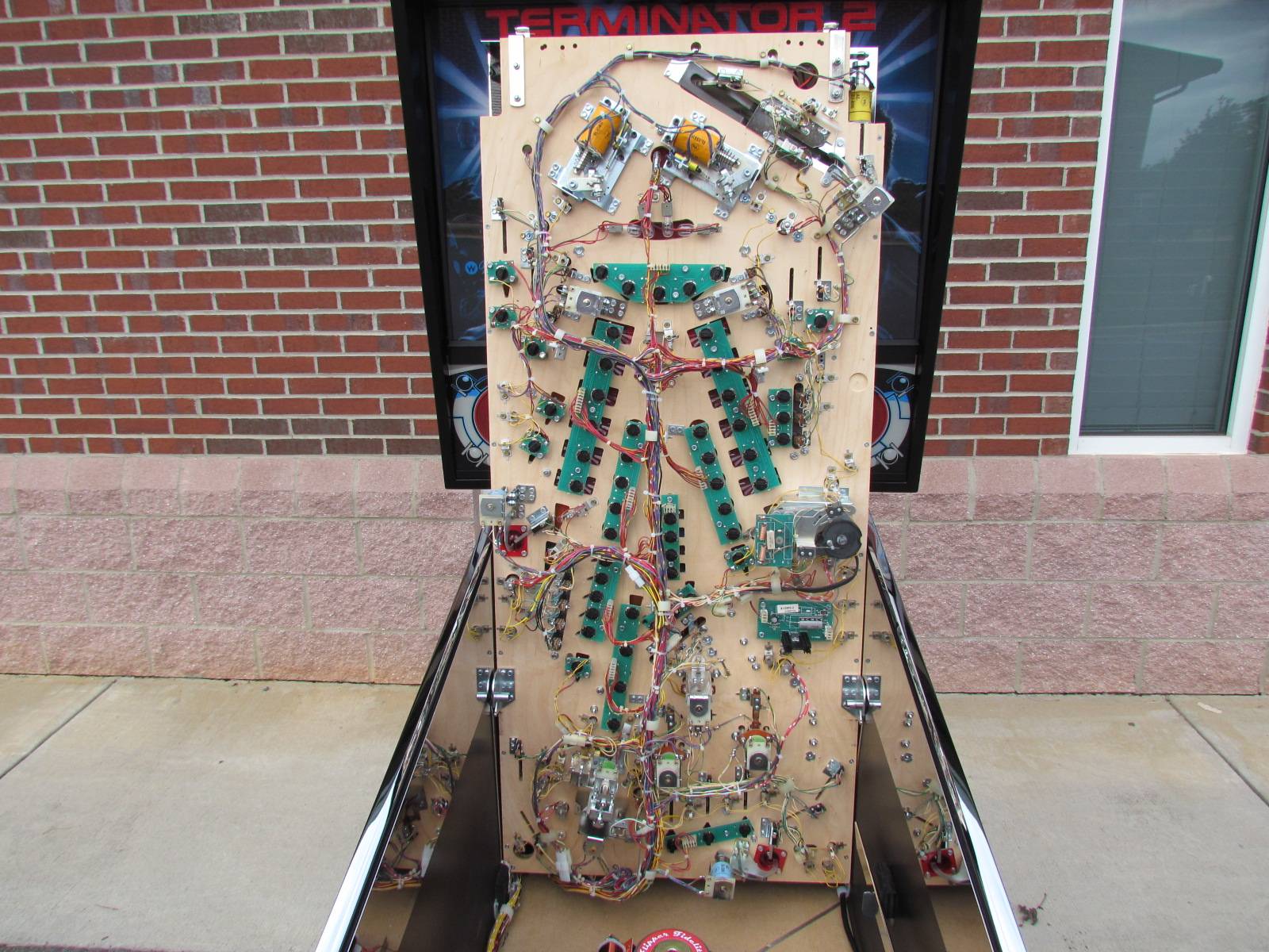 Terminator 2 - Under Playfield